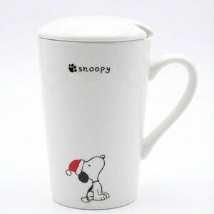 Charming Snoopy Ceramic Mug with Lid and Spoon Slot